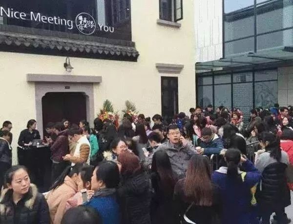 2017网红店死亡名单,下一个关门的会是喜茶?霸蛮?不方便面馆?